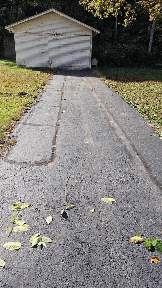 unlisted-address, Newburg, MO 65550 - photo 2