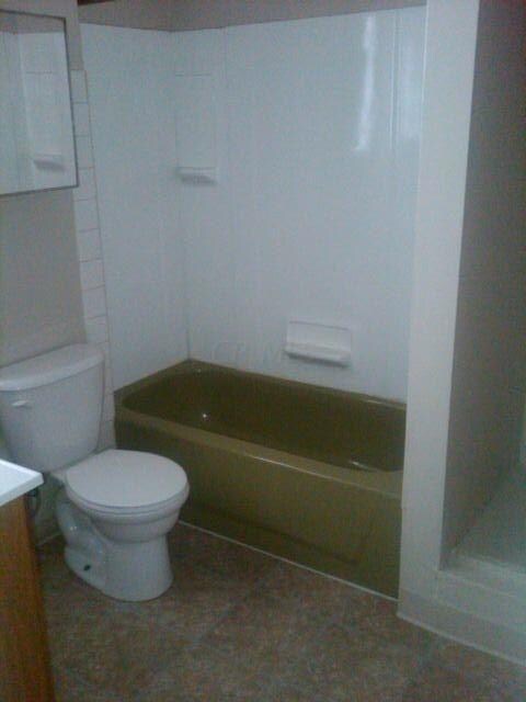1 Br Bathroom