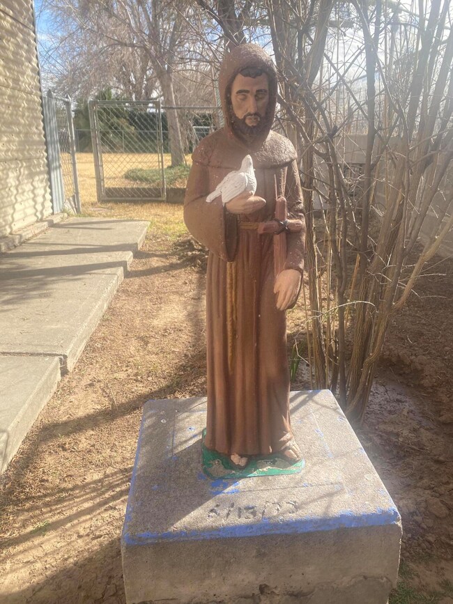 324 Kitt Rd, El Paso, TX 79915 - photo 5