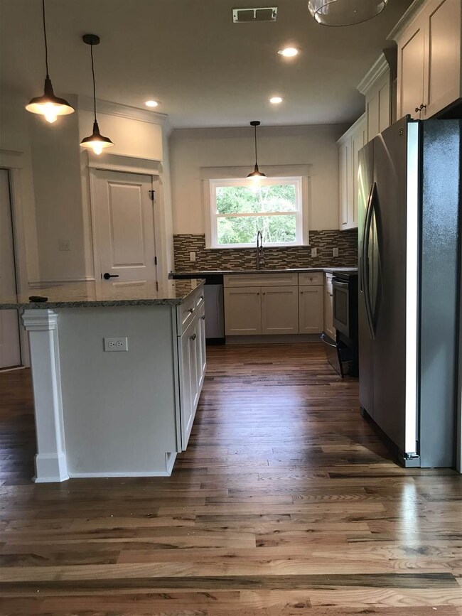 129 Savannah Rd, Crawfordville, FL 32327 - photo 7