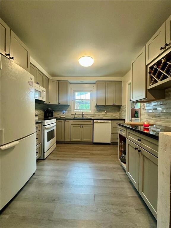 Modern Kitchen