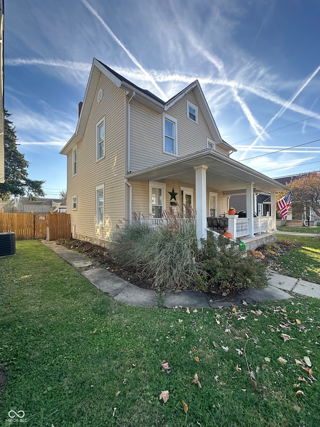 415 W 5th St, Rushville, IN 46173 - photo 2