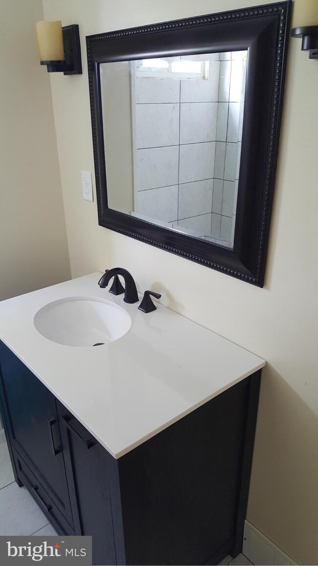 2 E 18th St, Front Royal, VA 22630 - photo 3