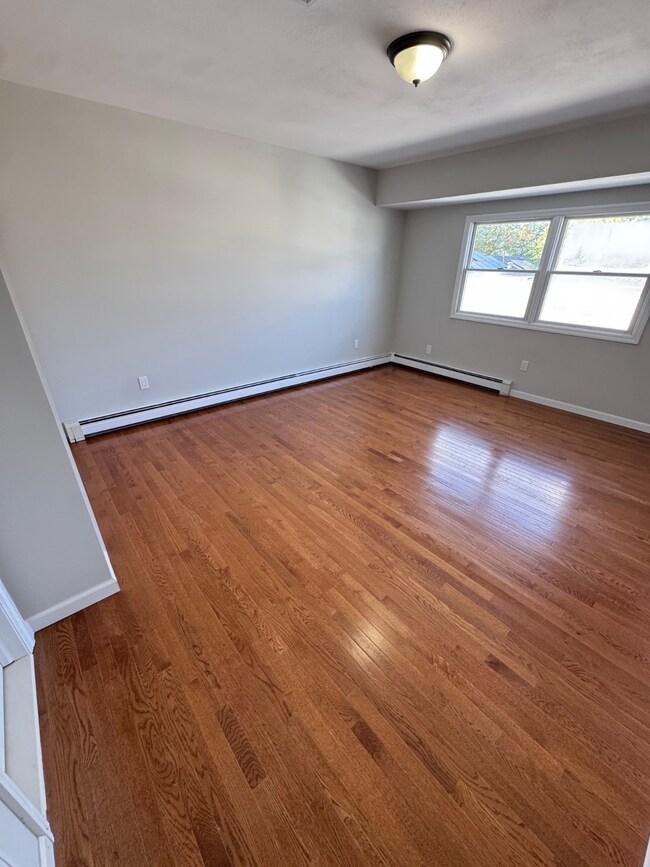 149 Lucille Ave, Staten Island, NY 10309 - photo 5