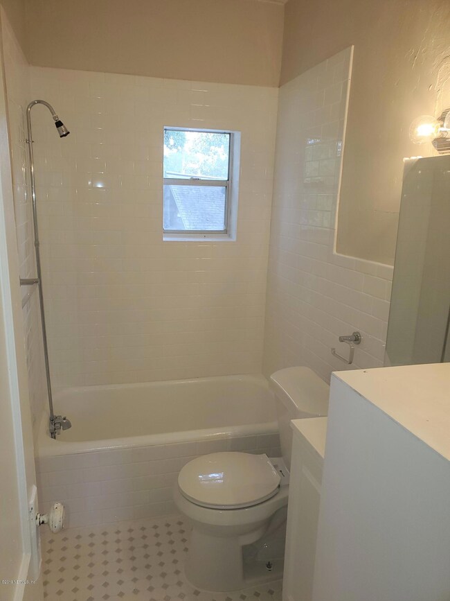 1718 Pine Grove Ave unit 1, Jacksonville, FL 32205 - photo 7