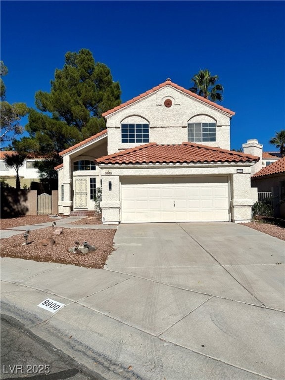 9900 Meandering Creek Ct, Las Vegas, NV 89117 - photo 2