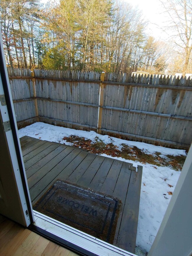 3 Whittier Dr unit A, Seabrook, NH 03874 - photo 6