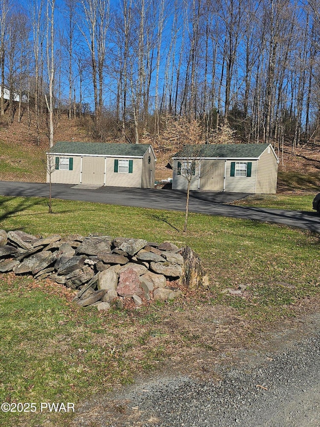 27 Bryant Rd, Honesdale, PA 18431 - photo 2