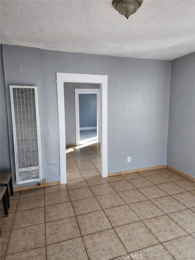 1470 E 42nd St, Los Angeles, CA 90011 - photo 2