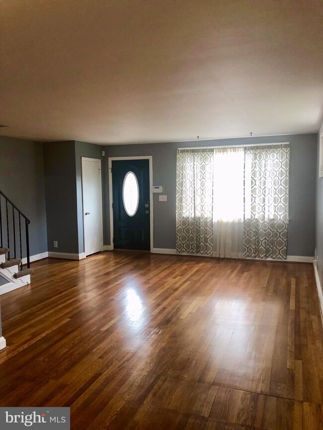 3416 Fleetwood Ave, Baltimore, MD 21206 - photo 4