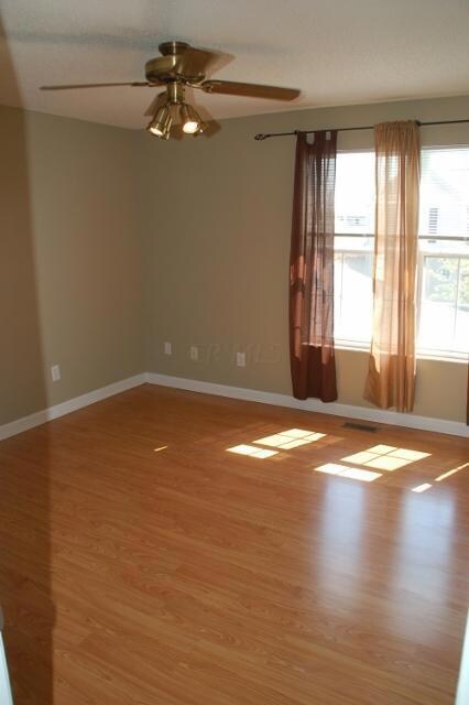 1853 messner dr 031 (426x640)