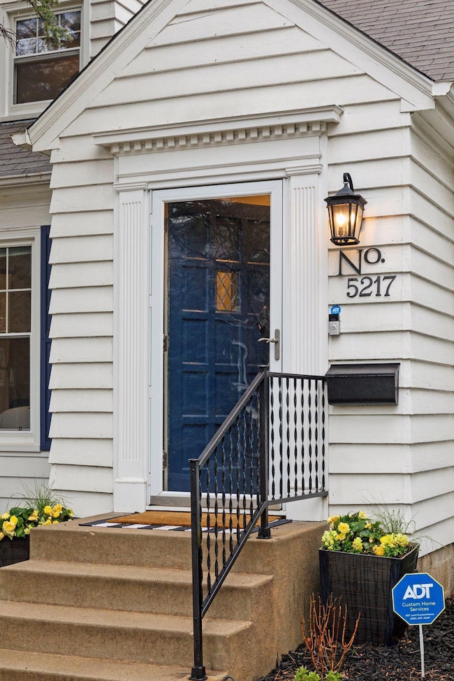 5217 France Ave S, Minneapolis, MN 55410 - photo 6