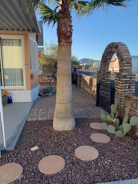 Front Landscaping
