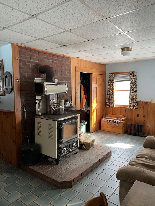 445 Prospect St, Lancaster, NH 03584 - photo 2