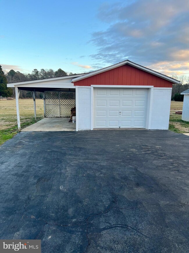 17750 Piney Point Rd, Piney Point, MD 20674 - photo 6