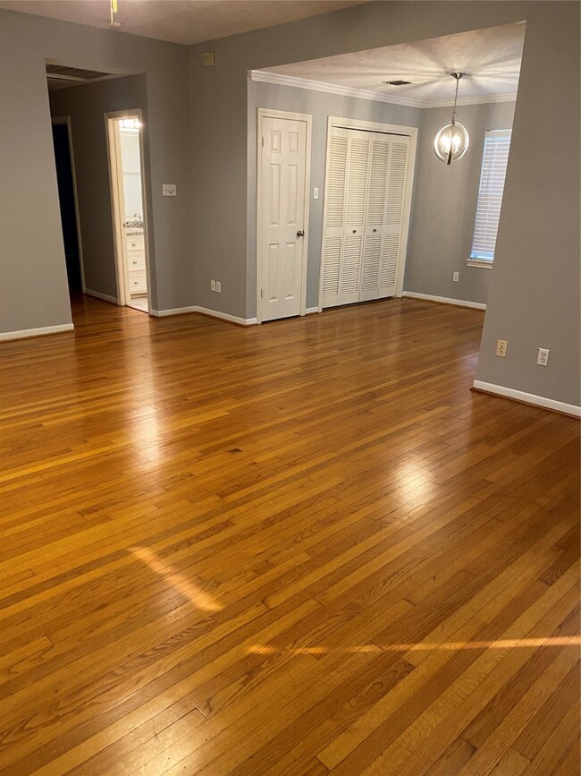 3437 1/2 Palm St, Houston, TX 77004 - photo 4