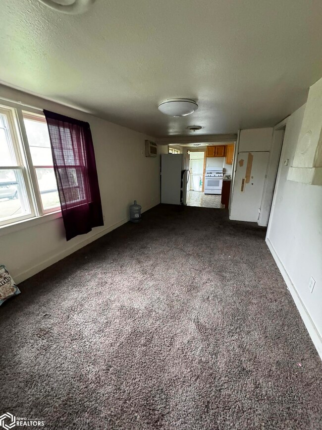 600 N State St, Osceola, IA 50213 - photo 4