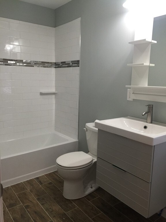 117 Durant St unit 2, Lowell, MA 01850 - photo 2