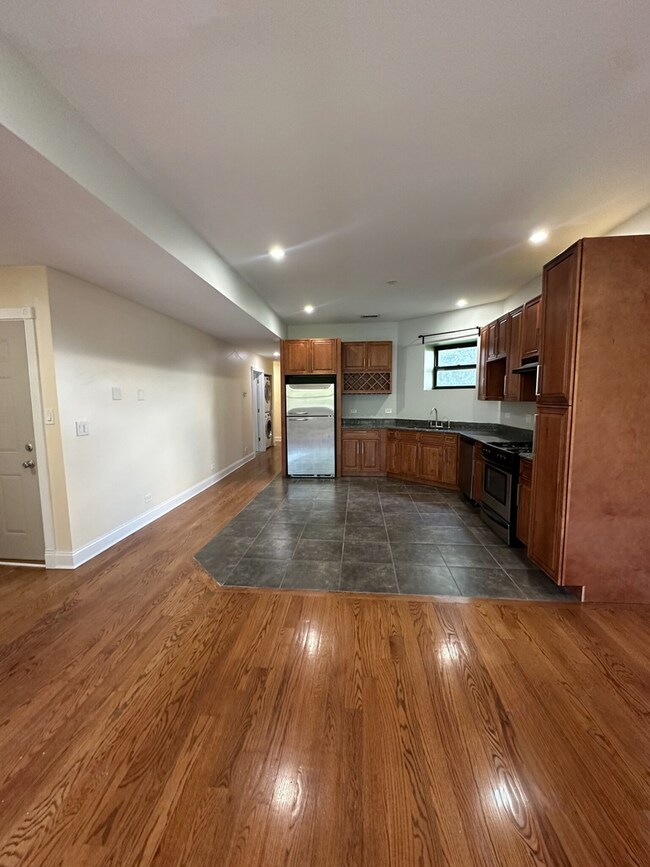 4336 S Indiana Ave unit 1, Chicago, IL 60653 - photo 7