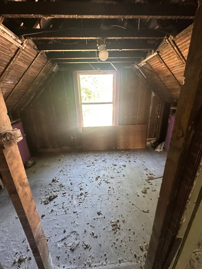 unlisted-address, Chicago, IL 60621 - photo 5