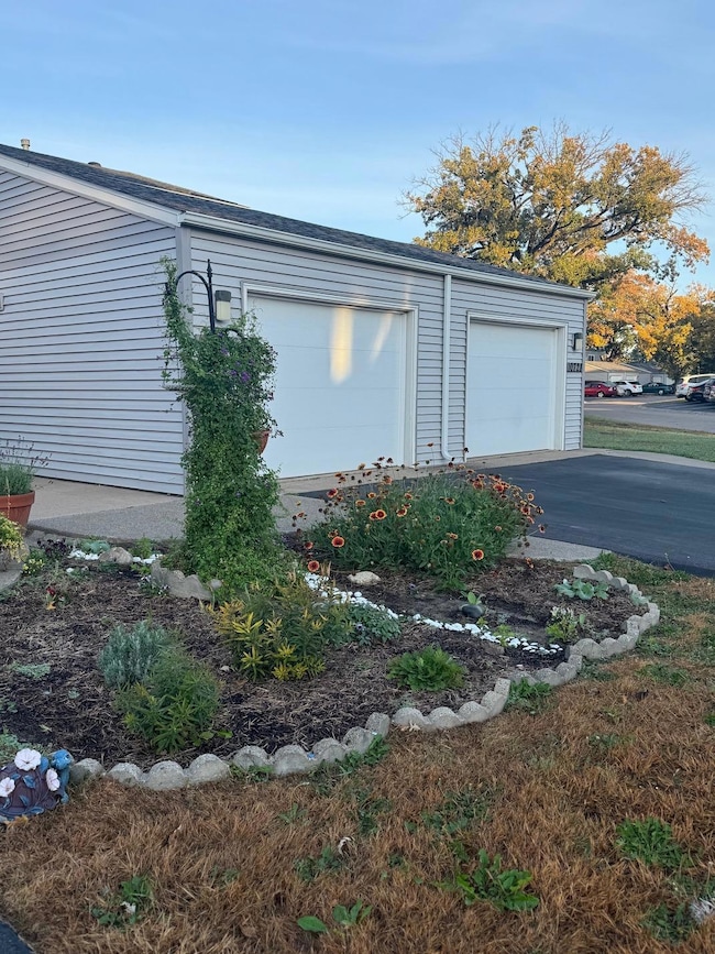 10728 Ilex St NW, Coon Rapids, MN 55448 - photo 2