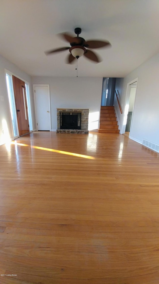 6106 Princess Way, Louisville, KY 40219 - photo 2