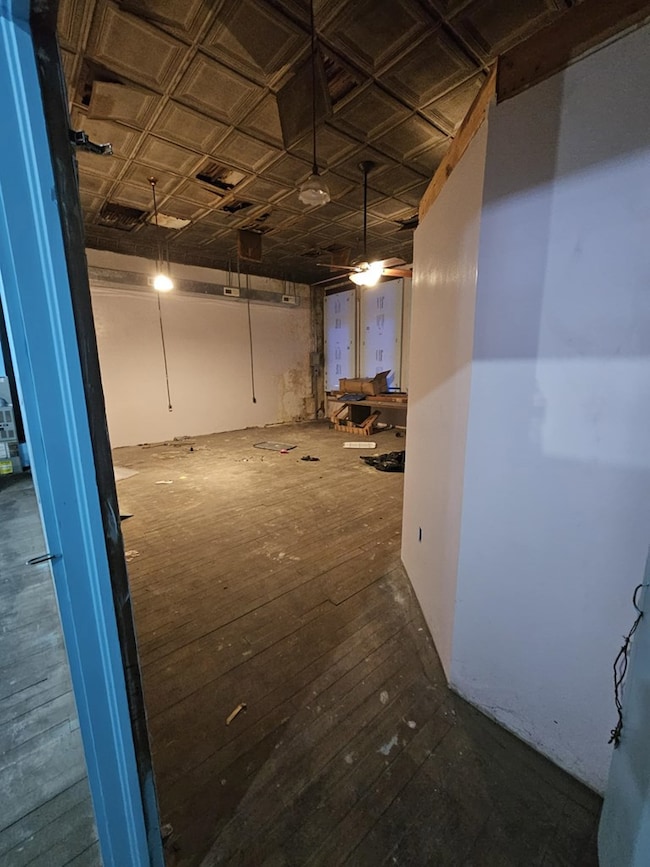 107 W Main St, Morganfield, KY 42437 - photo 3