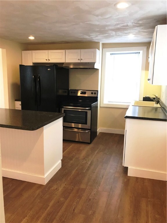 11 Greenhill St, West Warwick, RI 02893 - photo 6