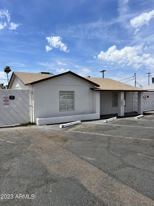 107 W Hatcher Rd, Phoenix, AZ 85021 - photo 2