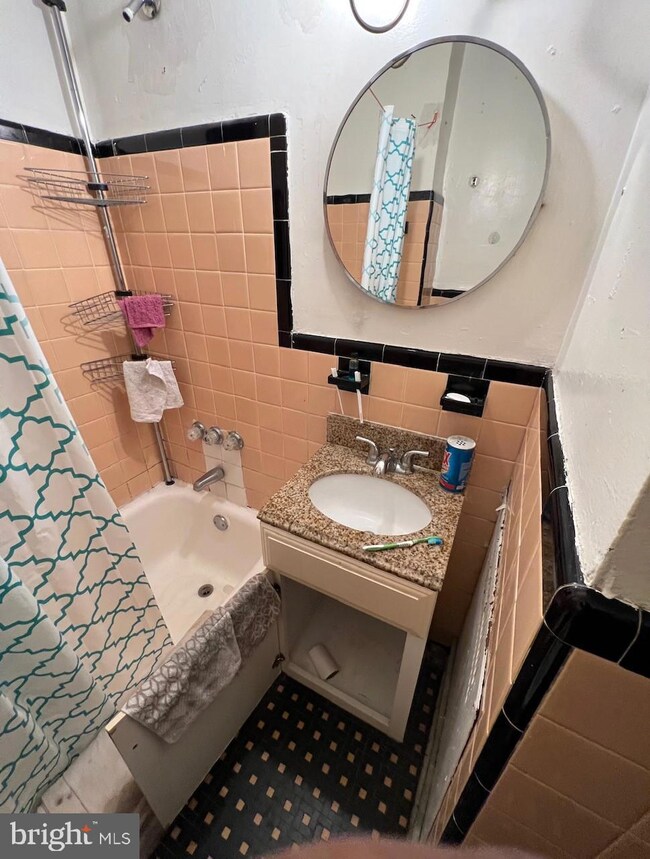 5325 Ames St NE, Washington, DC 20019 - photo 6