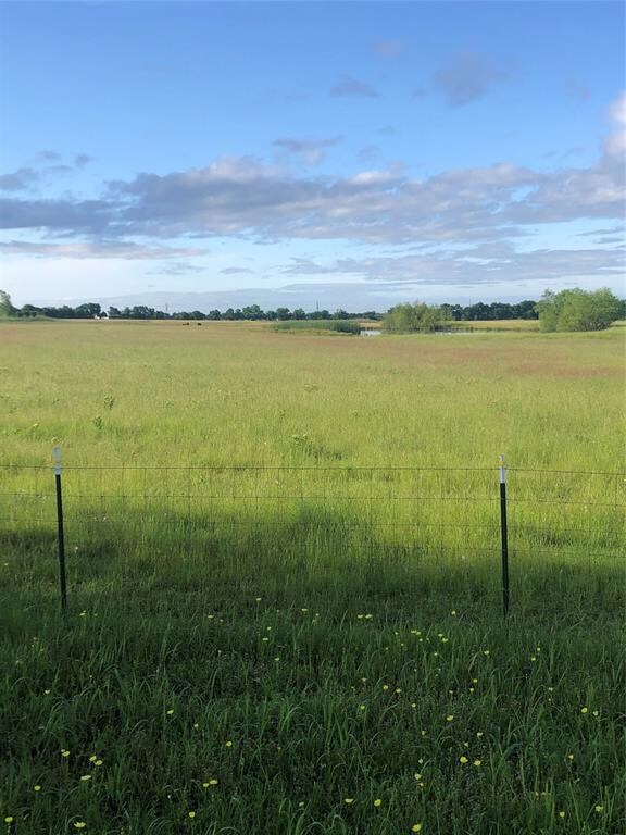 1899 County Road 4306, Greenville, TX 75401 - photo 2