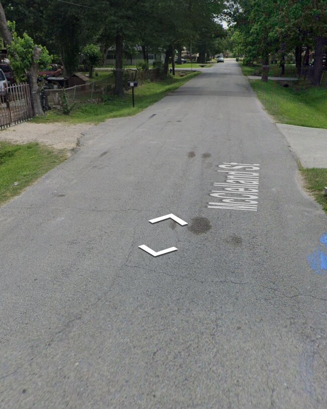 2415 Mcclelland St, Houston, TX 77093 - photo 2