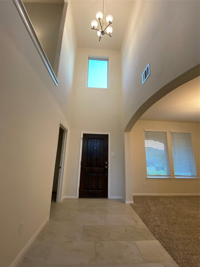 374 Kendall Crest Dr, Alvin, TX 77511 - photo 4