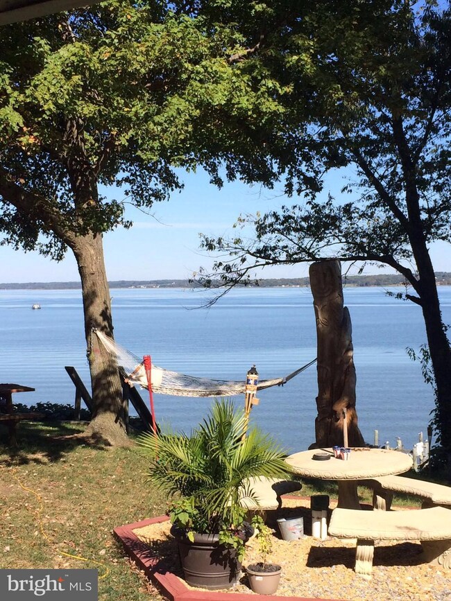 43214 Riverside Dr, Hollywood, MD 20636 - photo 2