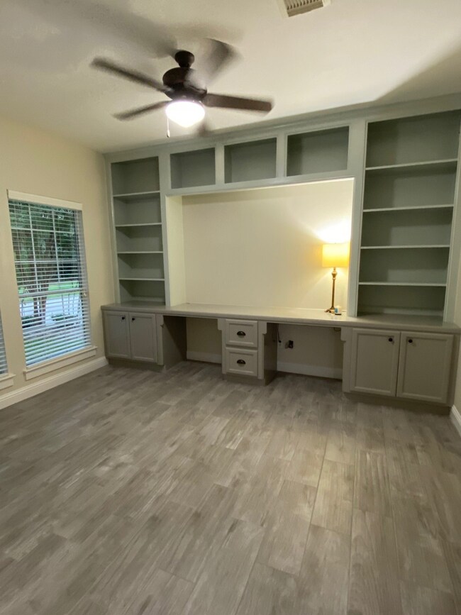 27 Pipers Meadow St, Spring, TX 77382 - photo 4