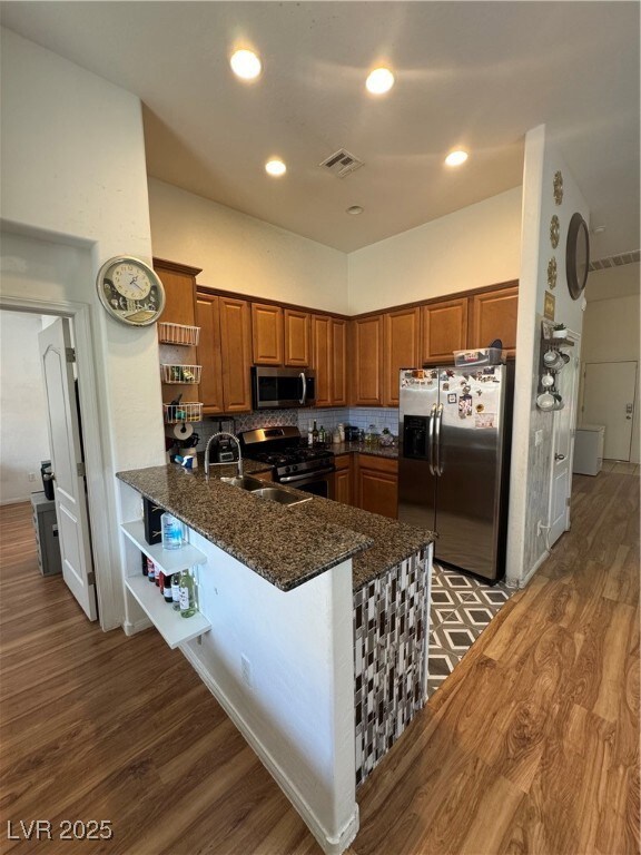 696 Yew Barrow Ct, Henderson, NV 89011 - photo 5