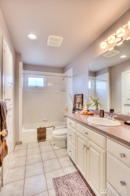 3131 Soundview Dr W, University Place, WA 98466 - photo 7