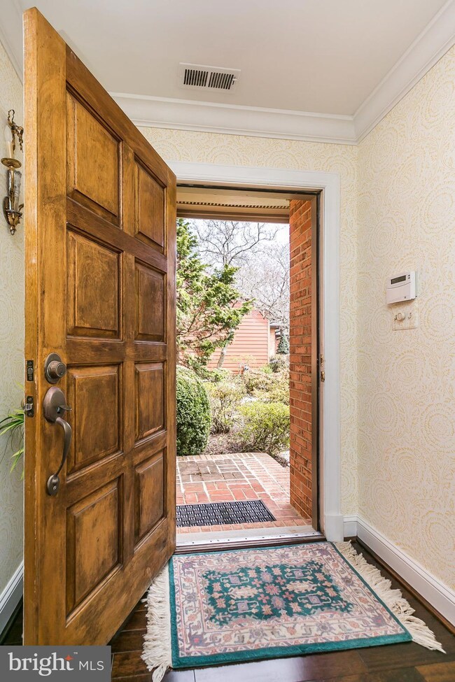 12 Seminary Dr, Lutherville Timonium, MD 21093 - photo 3