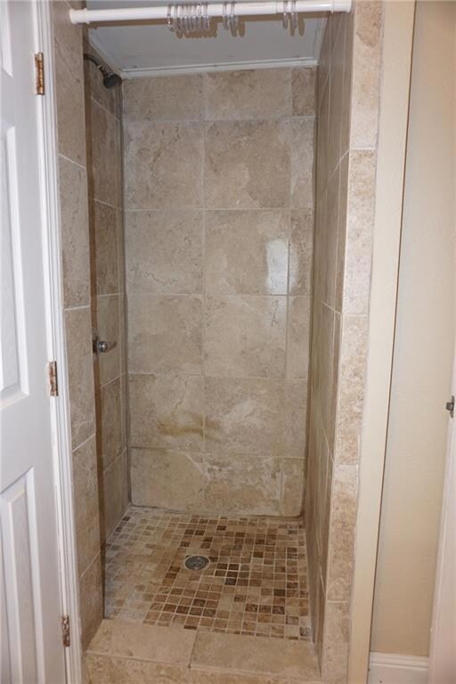 bedroom 1 shower