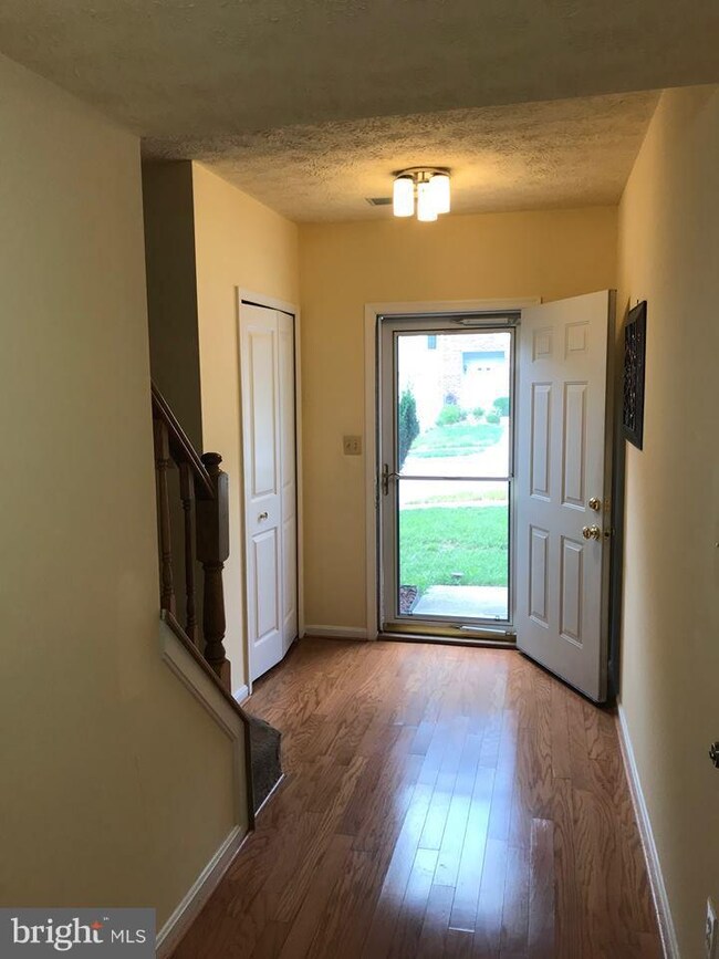 9419 Fens Hollow, Laurel, MD 20723 - photo 4