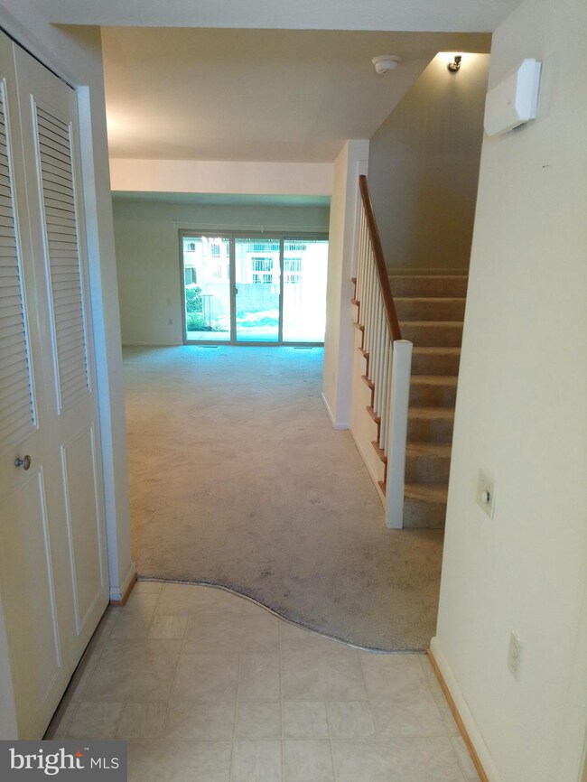 3432 Chiswick Ct, Silver Spring, MD 20906 - photo 5