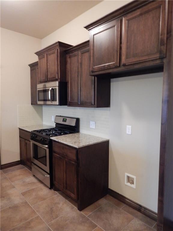 18118 Manera Way, Edmond, OK 73012 - photo 5