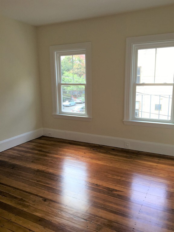 11 Wendell St unit 3, Cambridge, MA 02138 - photo 4