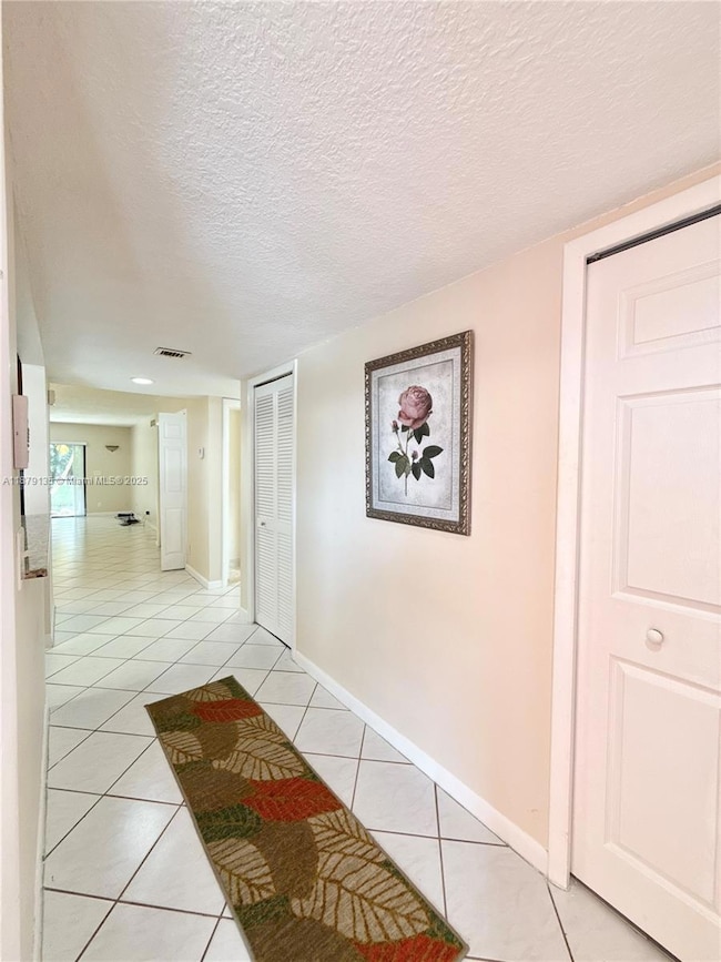 227 Lakeview Dr unit 103, Weston, FL 33326 - photo 4