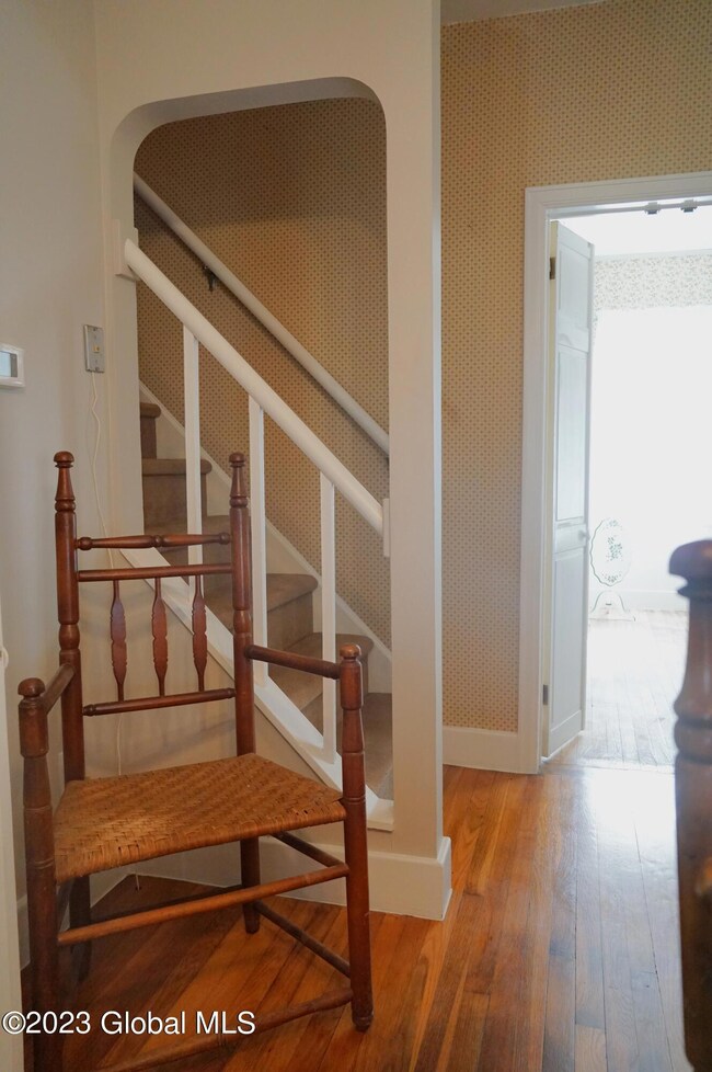 212 Bruce St, Schenectady, NY 12302 - photo 5