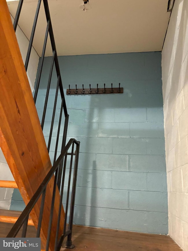 9432 Merryrest Rd unit A, Columbia, MD 21045 - photo 2