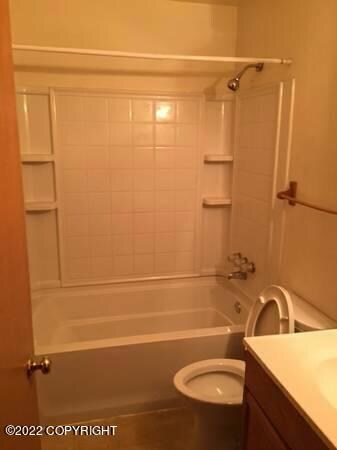 1509 W 45th Ave unit 4, Anchorage, AK 99503 - photo 3