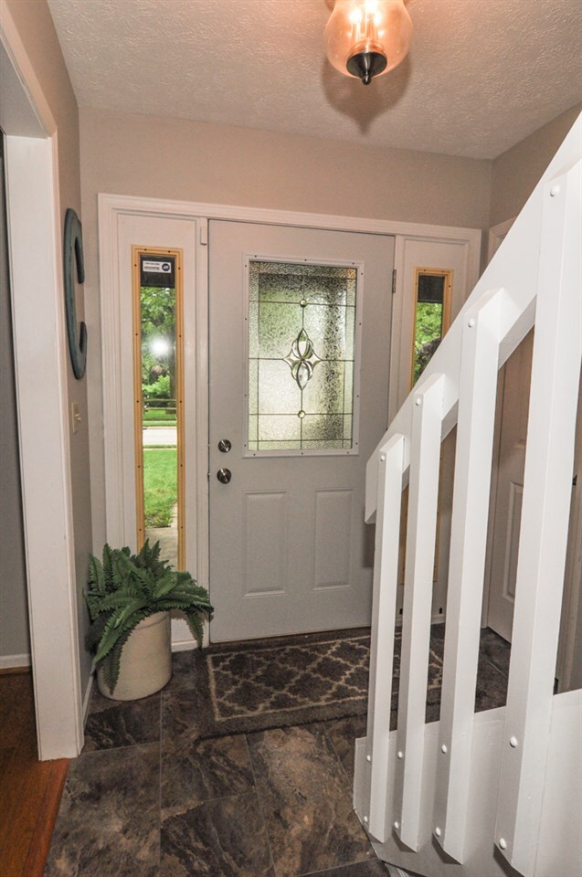 271 Falcon Ct, West Lafayette, IN 47906 - photo 5