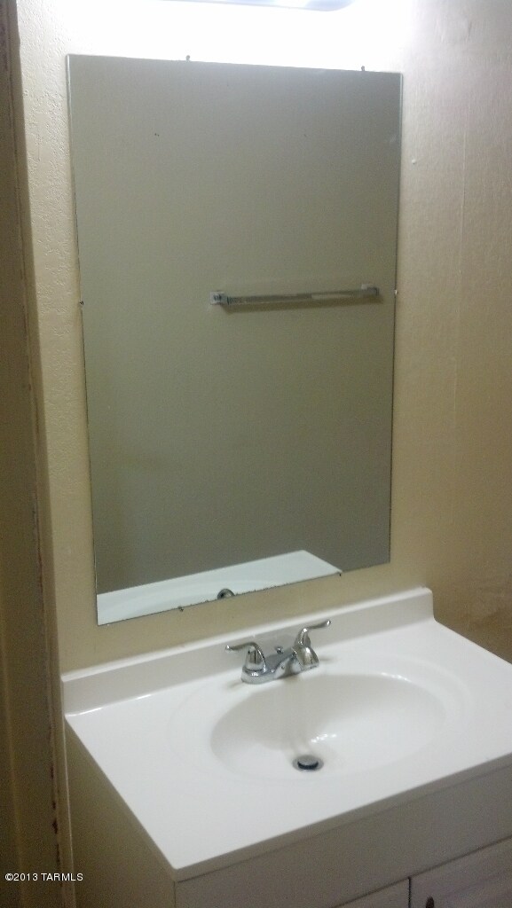 1852 S Norris Ave, Tucson, AZ 85713 - photo 6