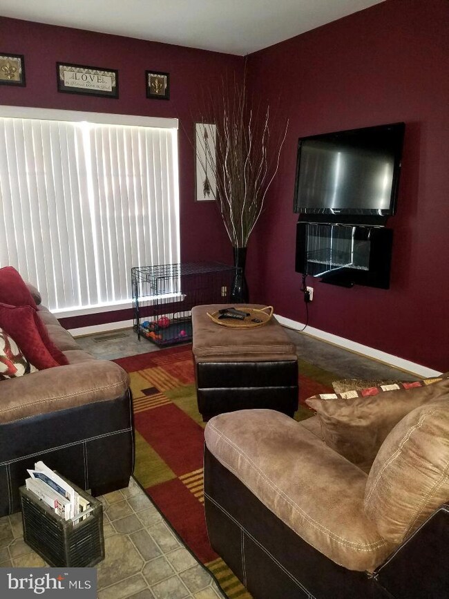 1203 Ring Bill Loop, Upper Marlboro, MD 20774 - photo 4